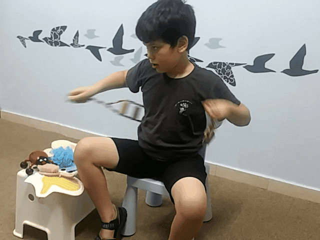 תרגול בויסות חושי , חוש המגע . תרגיל מספר 5